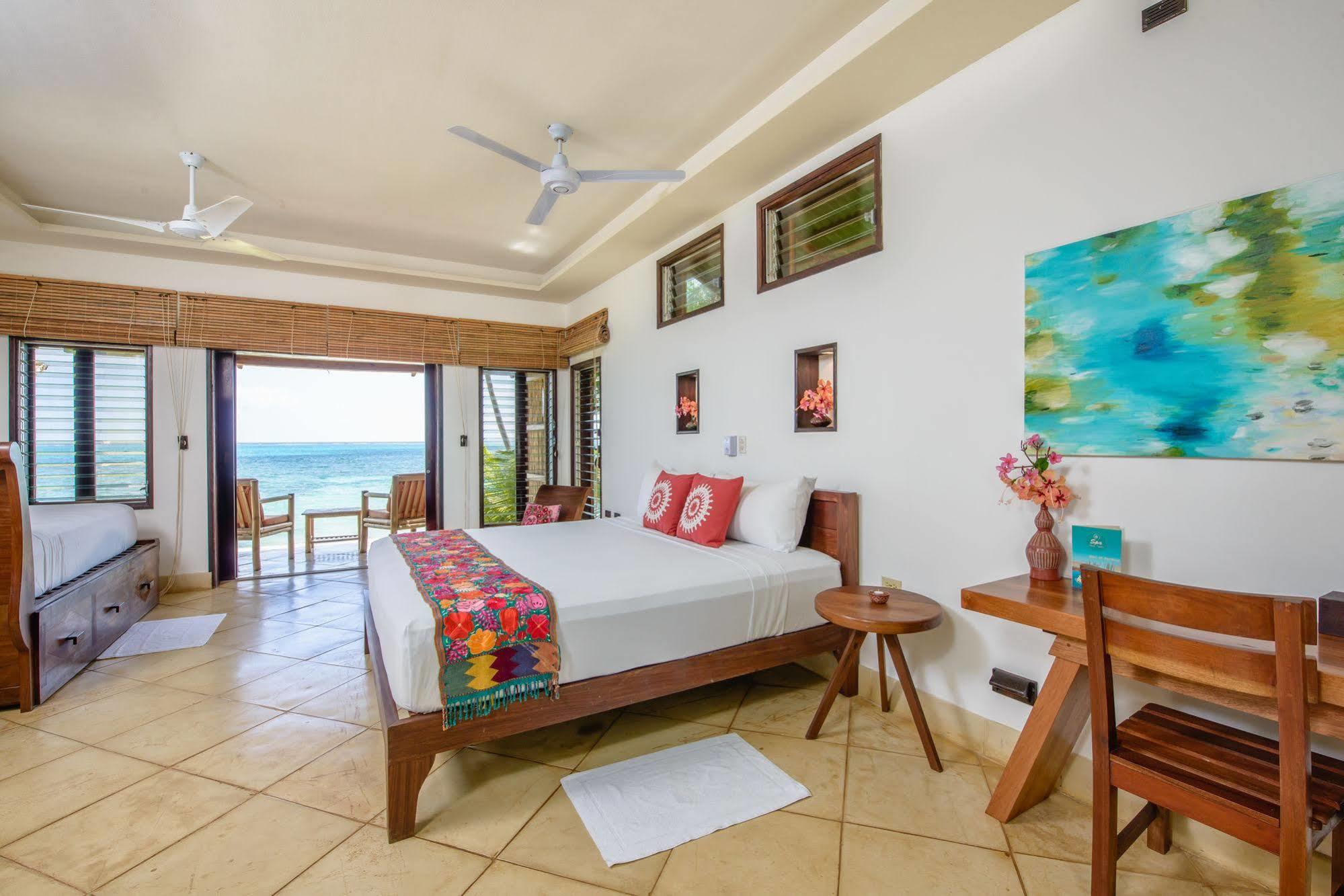 Yemaya Reefs, A Small Luxury Hotel Little Corn Island Eksteriør bilde